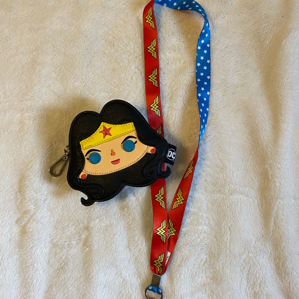 Loungefly Wonder Woman coin purse